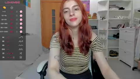 Snapshot of broosnica1 chatting on June 12, 9:19 am broosnica1 online show from June 12, 9:19 am
