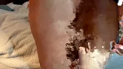 Snapshot of brownbootie1 chatting on March 2, 9:43 pm brownbootie1 online show from March 2, 9:43 pm