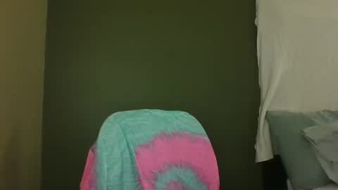 EtherealLilac online show from April 5, 1:36 am