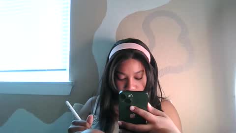 Brownsuagrcutie online show from April 14, 7:31 pm