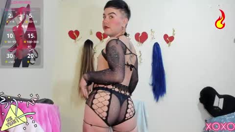 brucee_venturee online show from April 9, 11:48 am