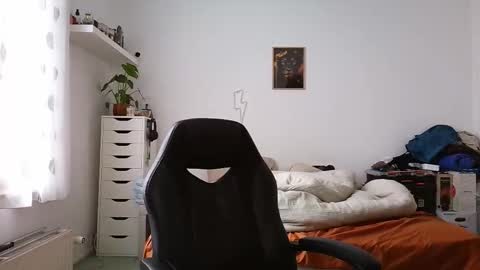 Bruce online show from September 21, 12:07 pm