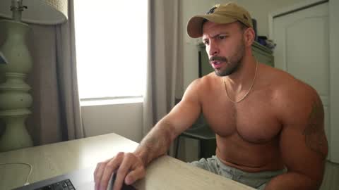 onlyfans BRUCESTRYKER online show from February 25, 2:16 pm