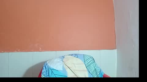 Snapshot of brucew37 chatting on June 2, 8:33 pm brucew37 online show from June 2, 8:33 pm