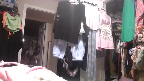 Snapshot of brujerita_dmota chatting on June 13, 3:04 am brujerita_dmota online show from June 13, 3:04 am