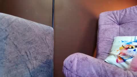 Snapshot of brunette_candyy_ chatting on February 13, 12:34 pm Brunette online show from February 13, 12:34 pm