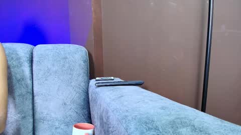 Snapshot of brunette_candyy_ chatting on February 18, 12:34 pm Brunette online show from February 18, 12:34 pm