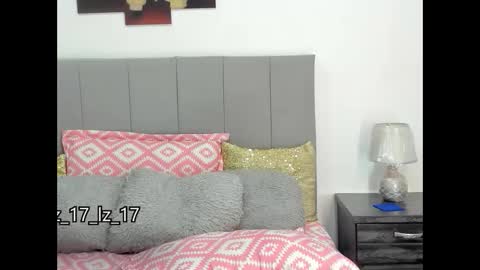 lizathomson online show from September 23, 9:51 pm