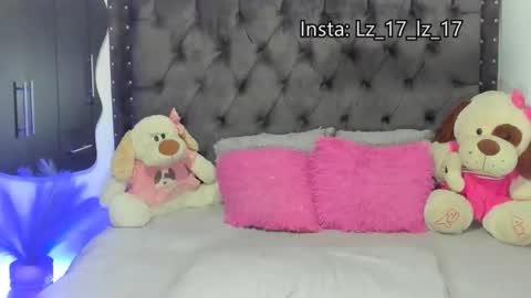 lizathomson online show from October 17, 10:01 pm