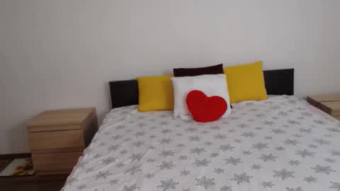 Ellis online show from December 27, 8:02 am