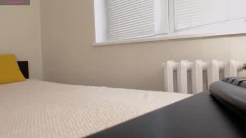 Ellis online show from December 5, 7:17 am