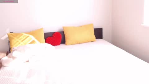 Snapshot of brunettgirl_ chatting on June 30, 5:19 am Ellis online show from June 30, 5:19 am