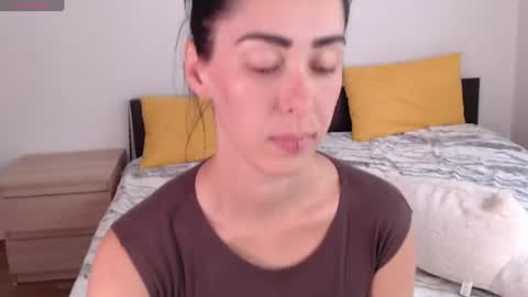 Snapshot of brunettgirl_ chatting on July 13, 6:05 am Ellis online show from July 13, 6:05 am