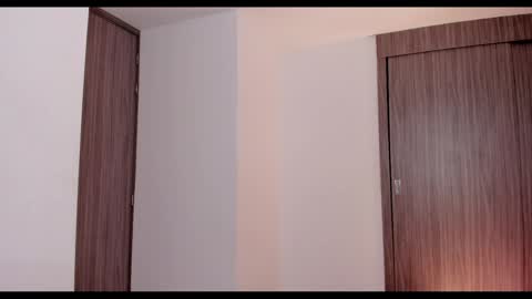 Snapshot of brunnahart chatting on January 12, 10:22 pm online show from January 12, 10:22 pm