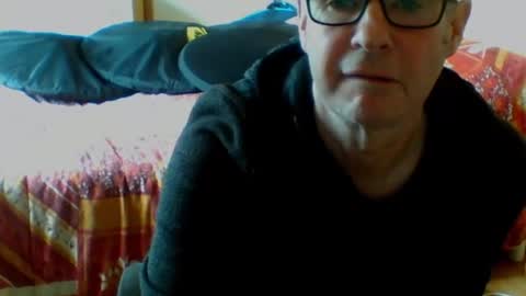 Snapshot of bruno5629 chatting on February 23, 1:41 pm bruno5629 online show from February 23, 1:41 pm