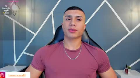 Snapshot of bruno_cavalli chatting on April 20, 5:48 pm BRUNNO online show from April 20, 5:48 pm
