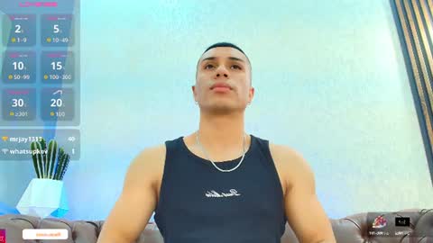 Snapshot of bruno_cavalli chatting on June 19, 5:39 pm BRUNNO online show from June 19, 5:39 pm