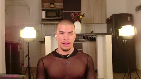 Snapshot of bruno_rangel chatting on April 30, 12:39 am Bruno online show from April 30, 12:39 am