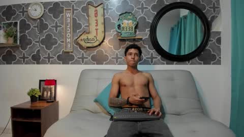 bruno_snow online show from March 4, 4:29 am