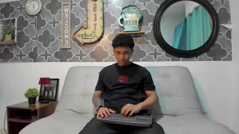 bruno_snow online show from March 26, 3:45 am