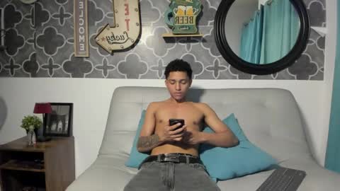 bruno_snow online show from April 16, 4:02 am