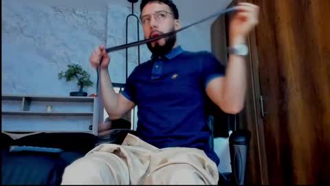 Andres Suarez online show from March 4, 12:39 am