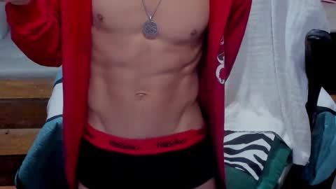 Snapshot of brunocuttie94 chatting on June 13, 1:09 pm Join my fan club here 150 tokens a month online show from June 13, 1:09 pm