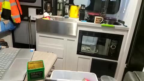 Snapshot of brushsquach chatting on February 21, 1:11 pm Steve... aka SkinnieDippin aka TimberTramp online show from February 21, 1:11 pm