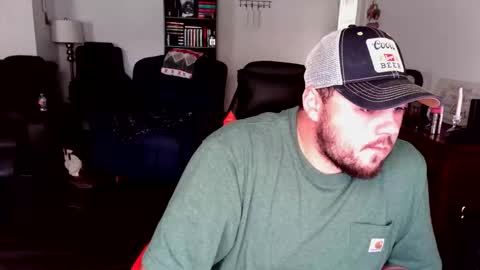 10-7 Guy online show from October 21, 5:24 pm