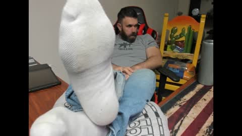 Snapshot of brutalmaster1983 chatting on January 11, 4:59 am BRUTALMASTER1983 online show from January 11, 4:59 am