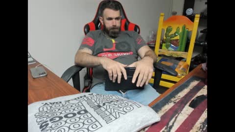 Snapshot of brutalmaster1983 chatting on January 13, 8:58 pm BRUTALMASTER1983 online show from January 13, 8:58 pm