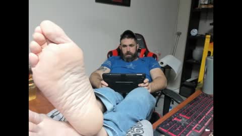 Snapshot of brutalmaster1983 chatting on January 31, 9:16 am BRUTALMASTER1983 online show from January 31, 9:16 am