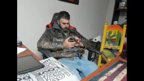 Snapshot of brutalmaster1983 chatting on February 11, 6:55 pm BRUTALMASTER1983 online show from February 11, 6:55 pm