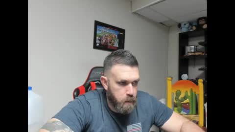 Snapshot of brutalmaster1983 chatting on February 12, 9:01 pm BRUTALMASTER1983 online show from February 12, 9:01 pm