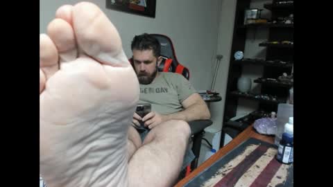 Snapshot of brutalmaster1983 chatting on March 3, 5:42 am BRUTALMASTER1983 online show from March 3, 5:42 am