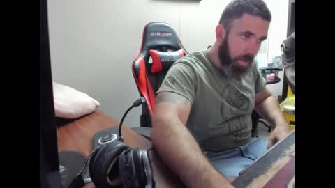 Snapshot of brutalmaster1983 chatting on October 5, 7:23 pm BRUTALMASTER1983 online show from October 5, 7:23 pm