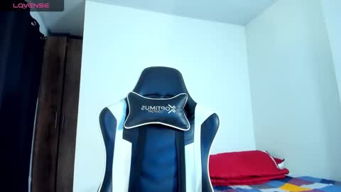 Snapshot of bryan_oficials chatting on September 25, 4:16 am bryan_oficials online show from September 25, 4:16 am