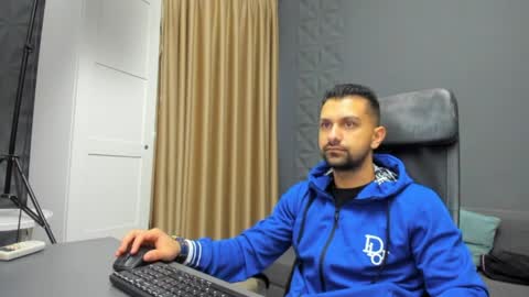 BryceReign online show from March 29, 4:34 am