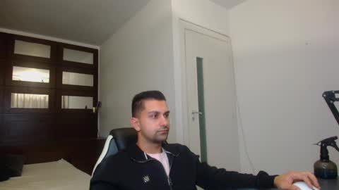 BryceReign online show from April 4, 4:22 am