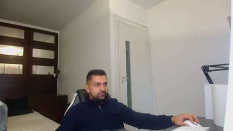 BryceReign online show from April 17, 5:32 am