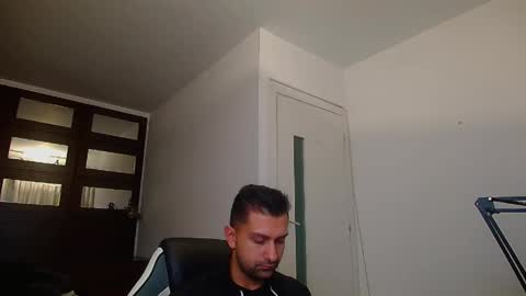BryceReign online show from May 20, 4:40 am