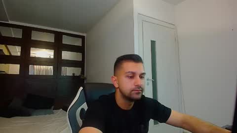 BryceReign online show from May 31, 9:49 am