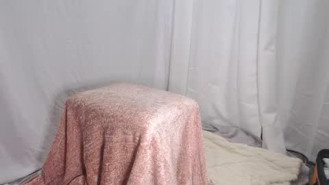 Bthexplorer69 online show from May 1, 10:20 am