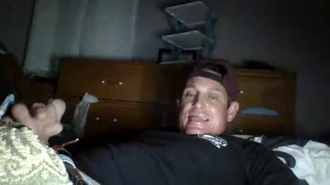 Snapshot of btownstud chatting on January 18, 9:45 am btownstud online show from January 18, 9:45 am