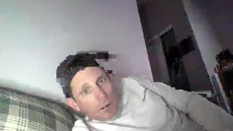 Snapshot of btownstud chatting on February 27, 2:10 am btownstud online show from February 27, 2:10 am