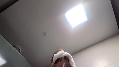 Snapshot of btownstud chatting on December 23, 3:15 am btownstud online show from December 23, 3:15 am