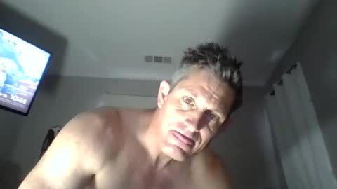 Snapshot of btownstud chatting on January 7, 6:43 pm btownstud online show from January 7, 6:43 pm