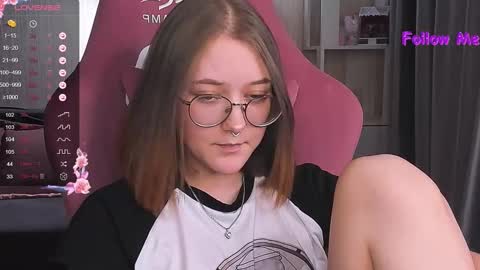 Snapshot of bubble_bunny chatting on December 28, 9:51 pm Ruby online show from December 28, 9:51 pm