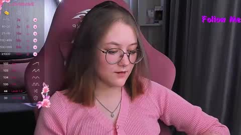 Snapshot of bubble_bunny chatting on February 7, 10:09 pm Ruby online show from February 7, 10:09 pm