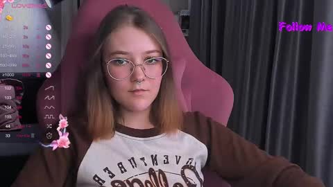 Snapshot of bubble_bunny chatting on February 20, 10:48 pm Ruby online show from February 20, 10:48 pm